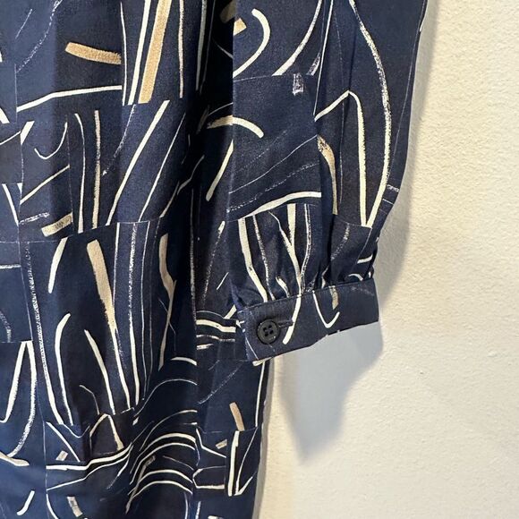 St.John Collection 100% Silk artistic style Dress size S - Picture 8 of 12